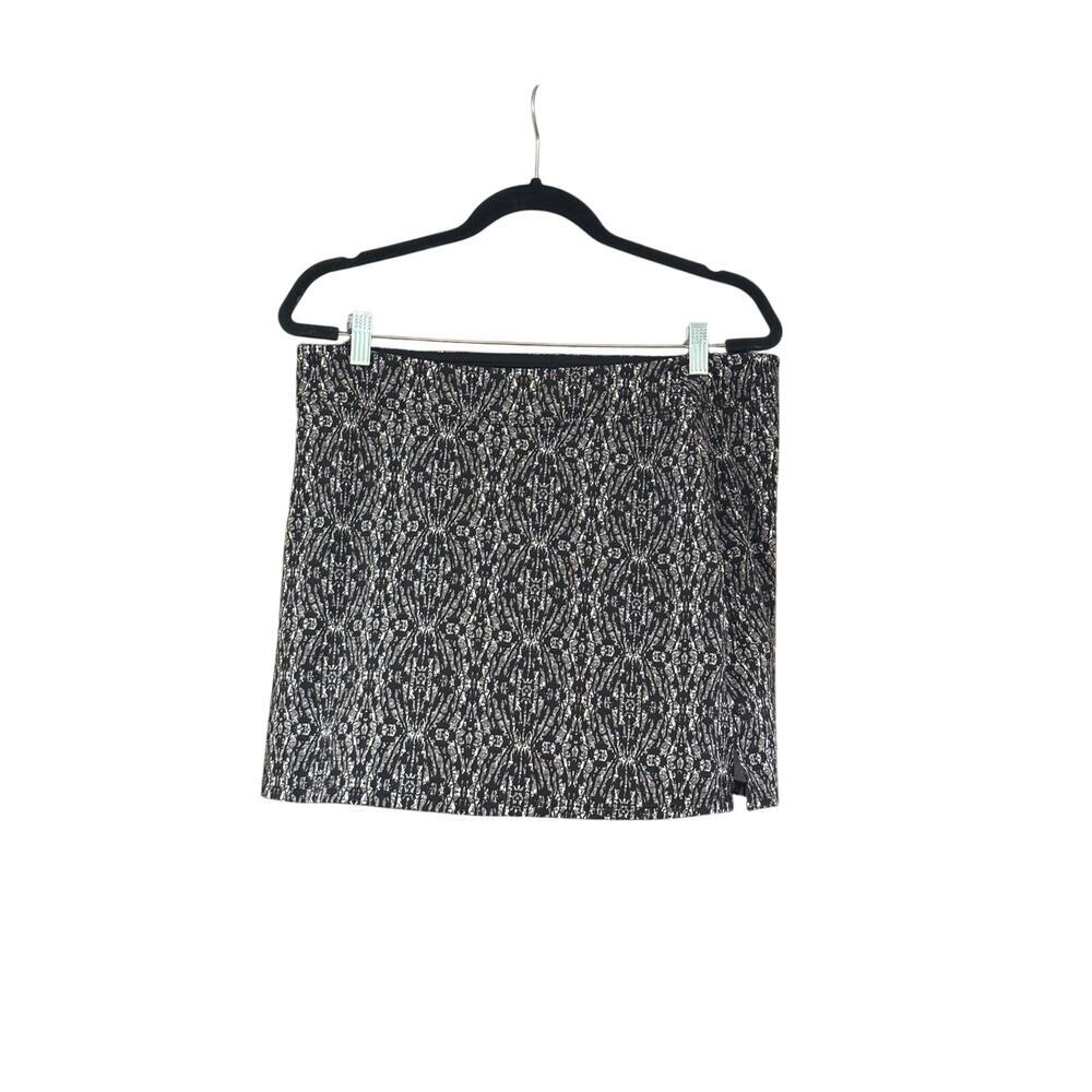 Tranquility Womens Printed Skort Sz Large Black Gray Pull On